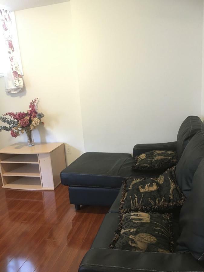 Gorgeous 1Bdr Prime Kitchen Apartamento Ajax Exterior foto
